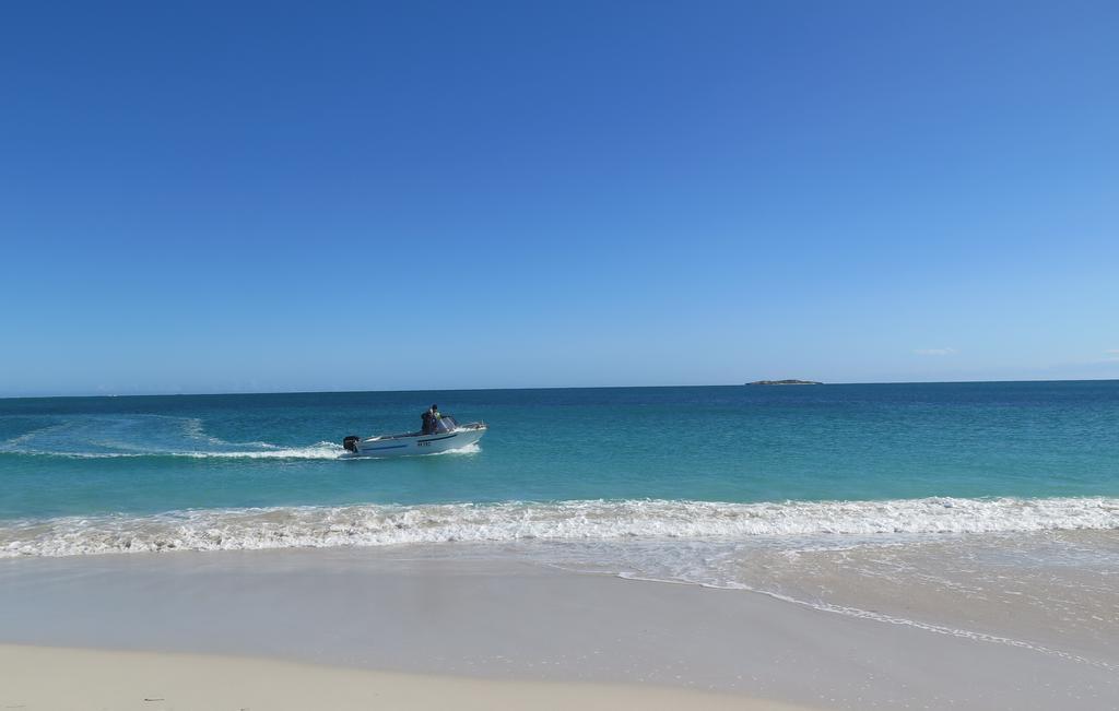 הוילה ג'וריאן Jurien Beachfront Holiday Units חדר תמונה